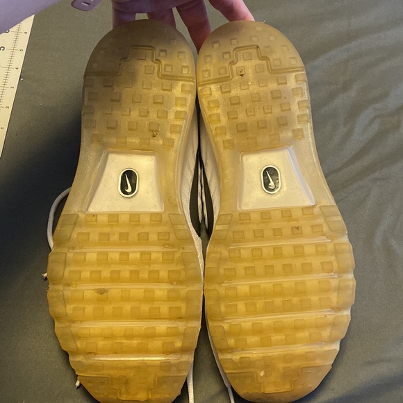 Nike men’s US 13 AirMax2017 white/black sneakers - Picture 3 of 8